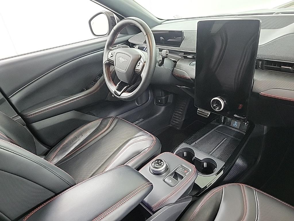 FORD Mustang Mach-E 75kWh AWD auto 5D 198kW Athlon Edition photo