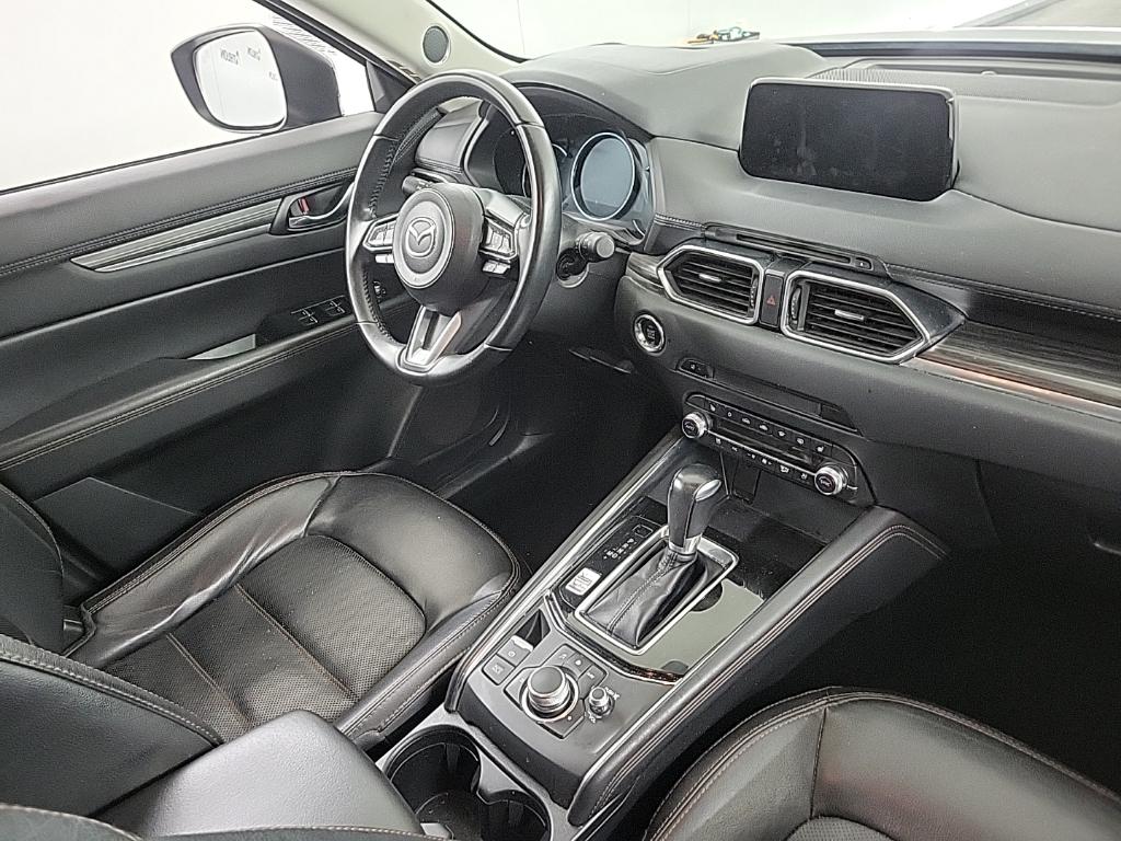 Mazda CX-5 2.0 SKYACTIV-G 6AT 2WD Luxury 5D 121kW photo