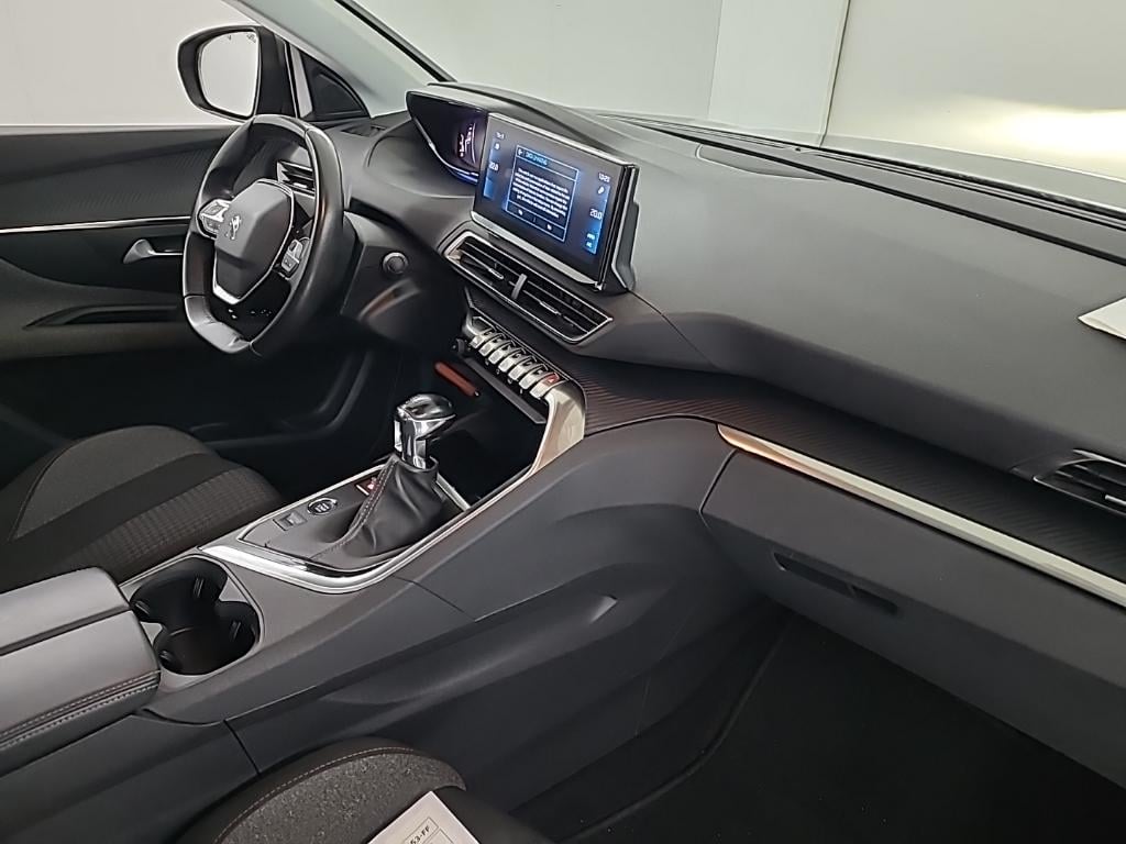 PEUGEOT 3008 Blue Lease Active PureTech 130 S&S 5D 96kW photo