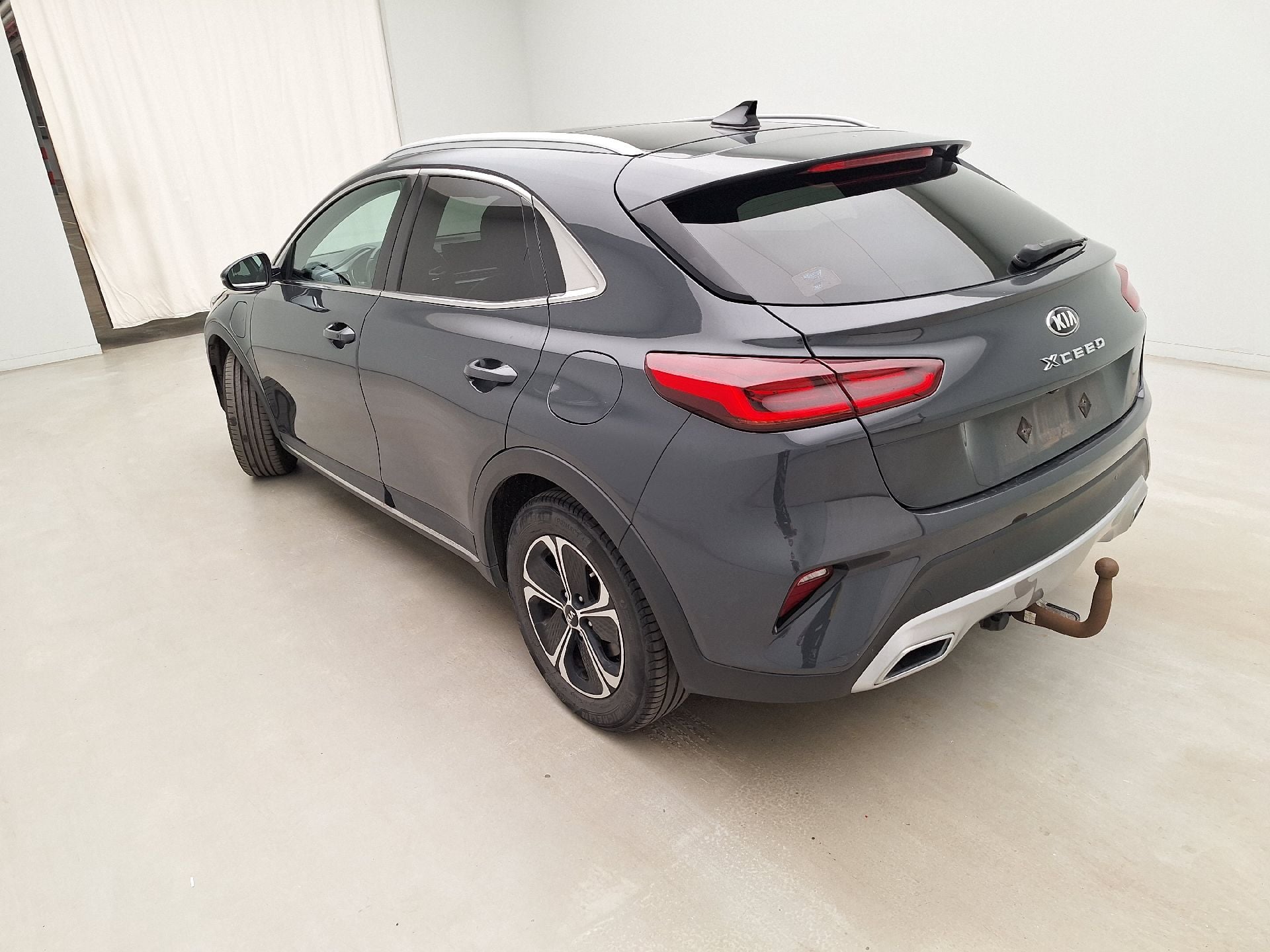 Kia, XCeed '19 PHEV, KIA XCeed 1.6 GDi PHEV DCT Business Line 5d photo