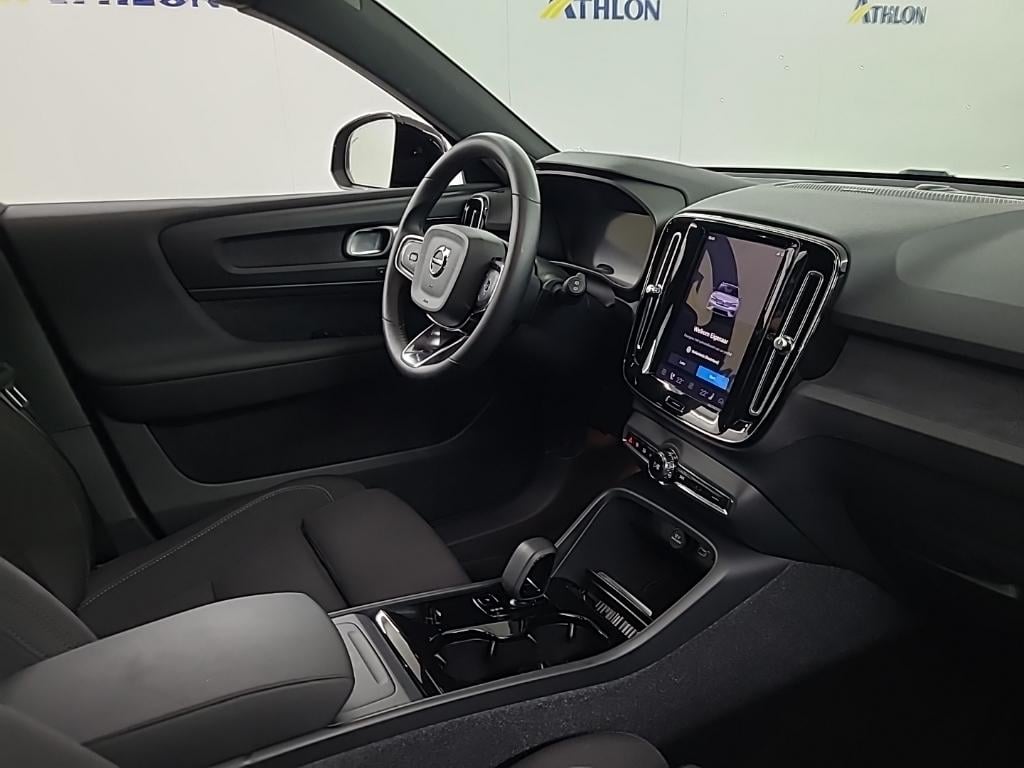 VOLVO XC40 Recharge Pure Electric Ultimate 5D 170kW photo