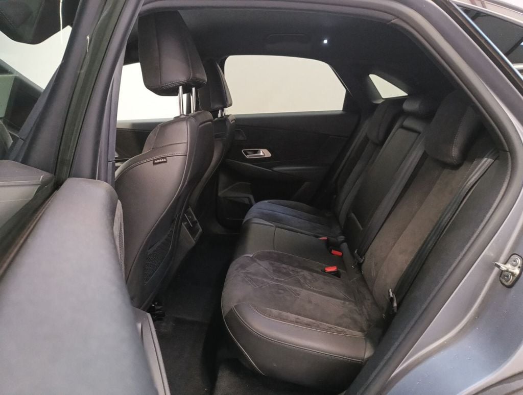 DS DS7 CROSSBACK DIESEL 1.5 BlueHDi 130 Performance Line (EU6.3) 5d photo