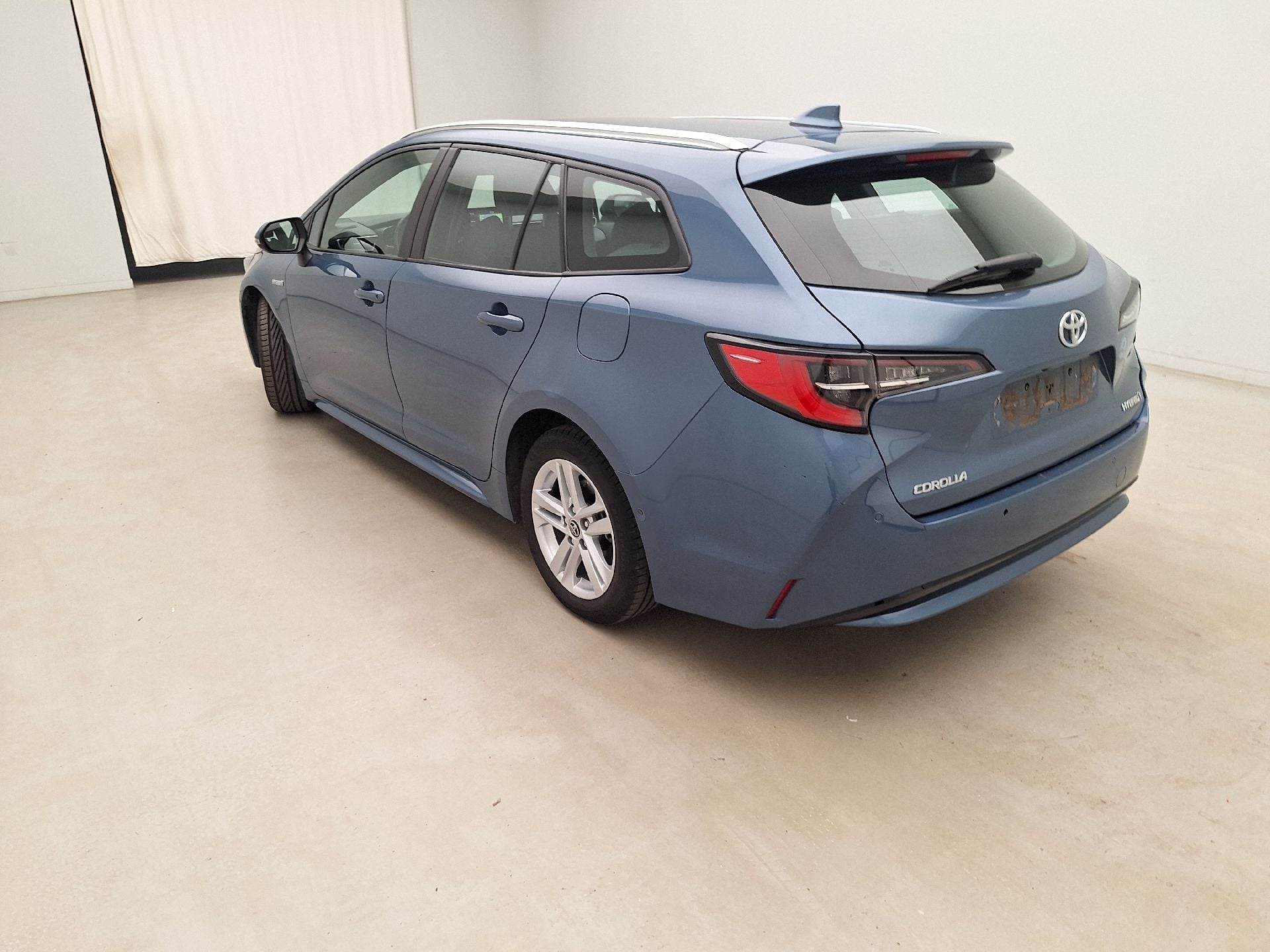 Toyota, Corolla TS '19, Corolla TS 1.8 Hybrid Dynamic photo