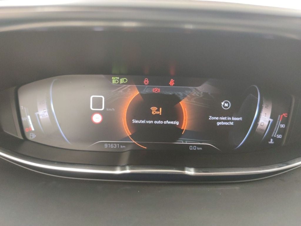 Peugeot 5008 1.5 BlueHDi 96kW S&S GT 5d photo