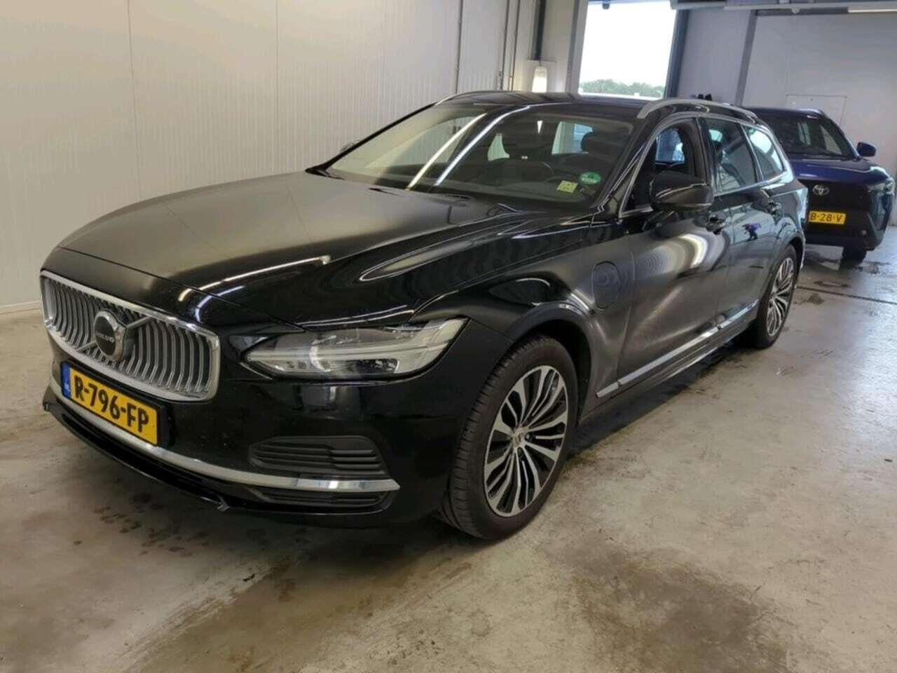 VOLVO V90 2.0 T6 AWD Es Bright