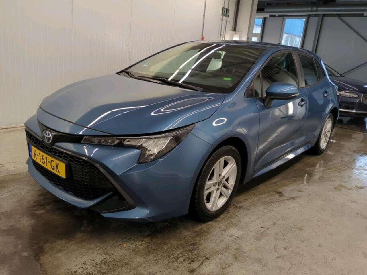 TOYOTA COROLLA 1.8 Hybrid Business