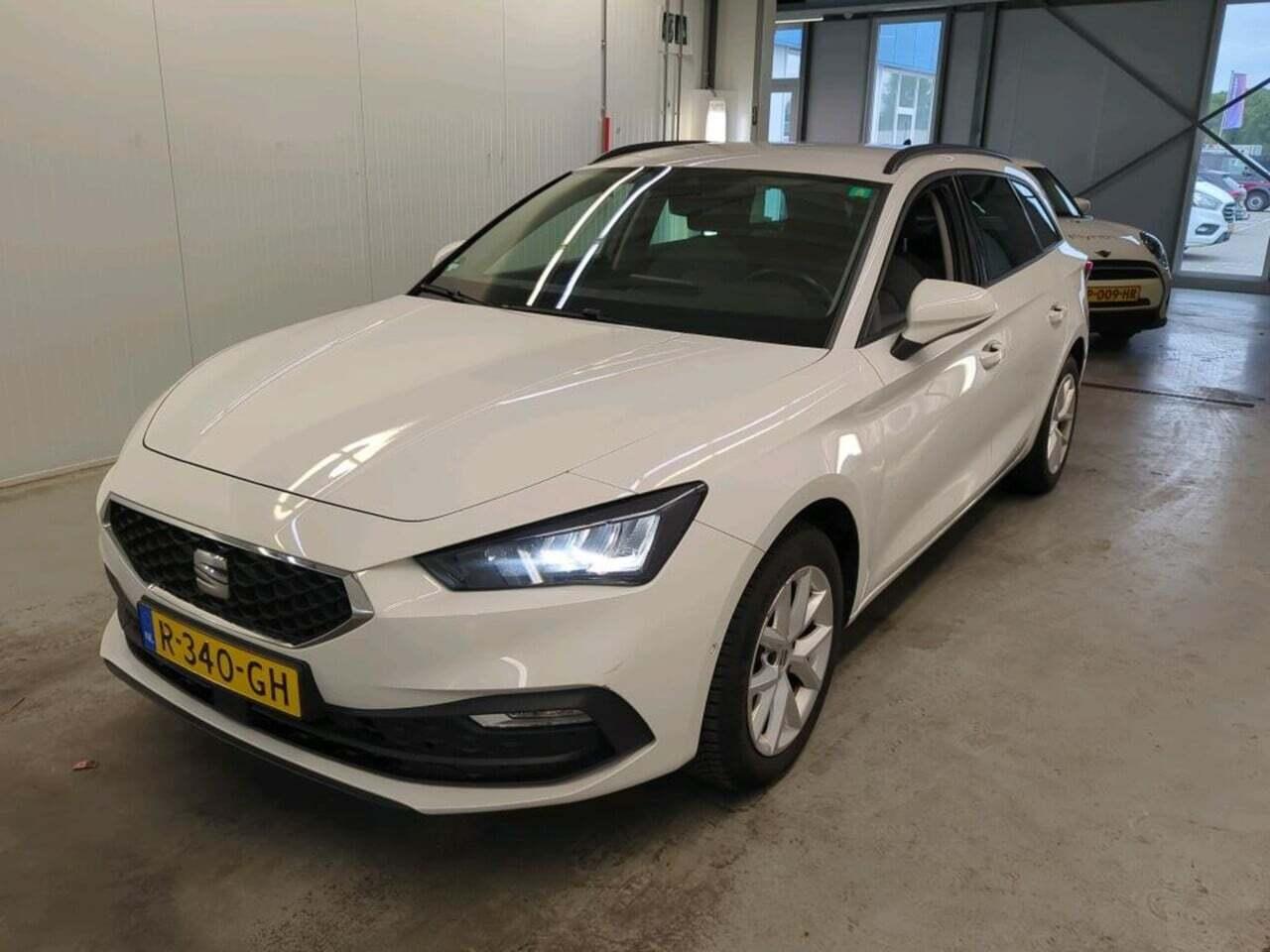 SEAT Leon Sportstourer 1.0 TSI StyleBns Int