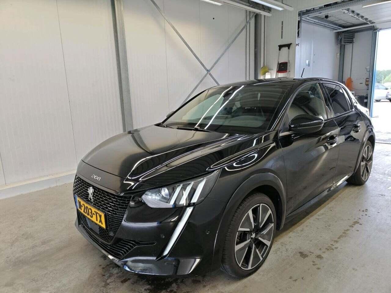 PEUGEOT e-208 GT 350 50 kWh