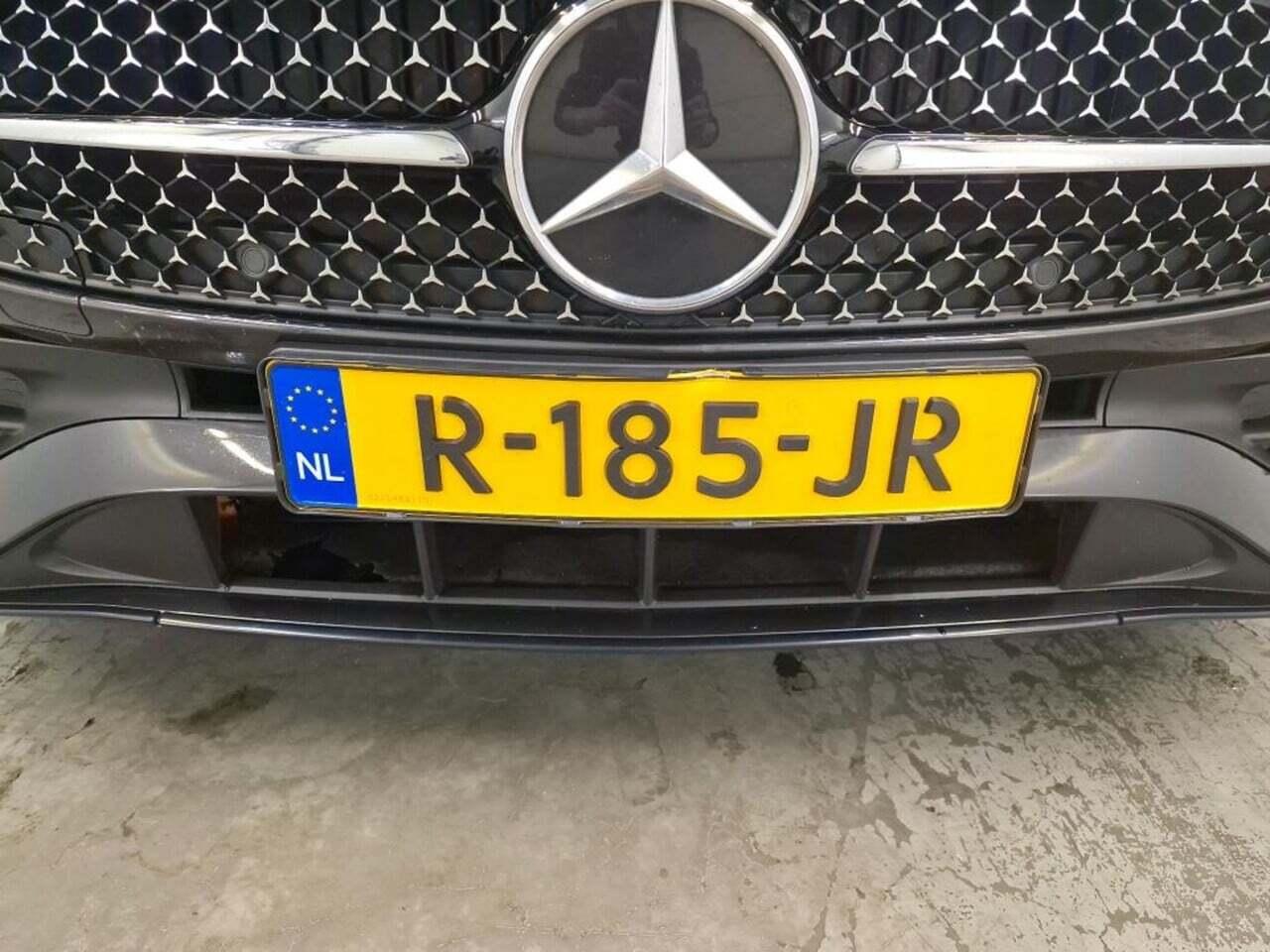 MERCEDES-BENZ C-klasse 180 AMG Line photo