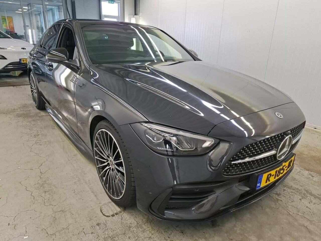 MERCEDES-BENZ C-klasse 180 AMG Line photo