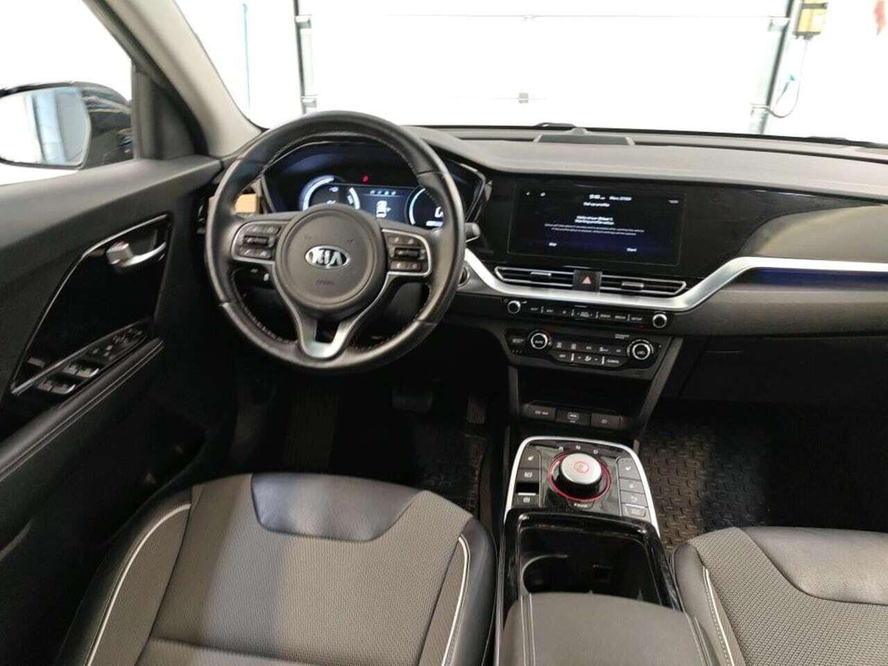 KIA e-Niro DynamicLine 64 kWh photo
