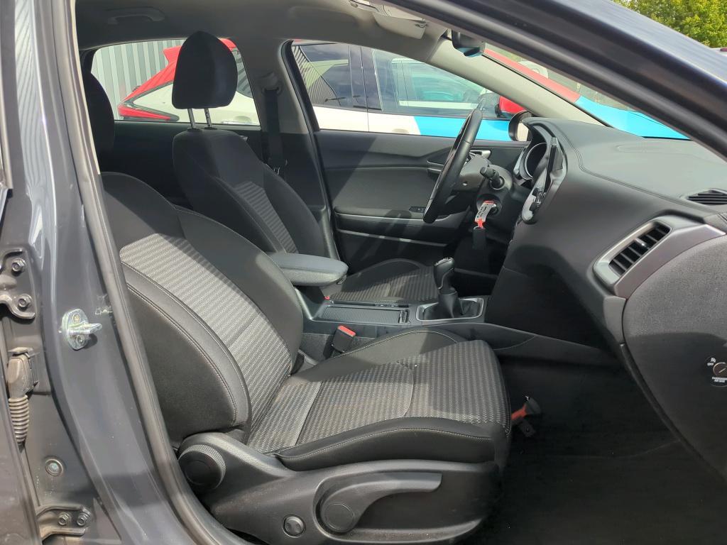 KIA CEE D 1.0 T-GDi DynamicL. photo