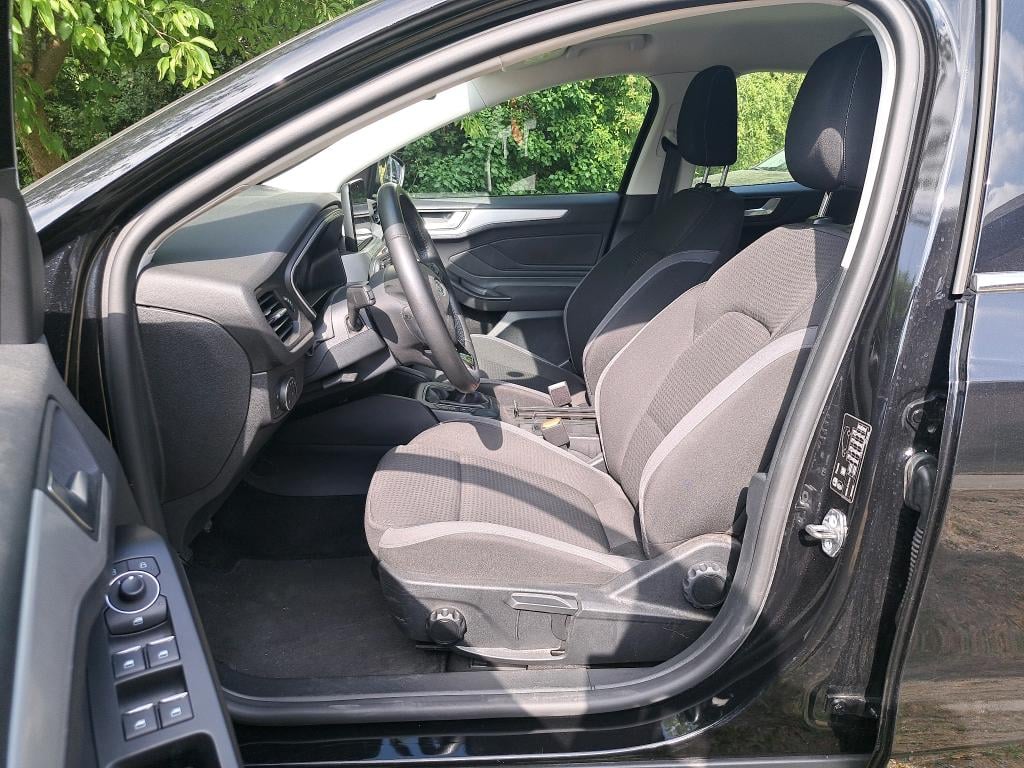 FORD Focus 1.0I ECOBOOST 74KW CONNECTED photo
