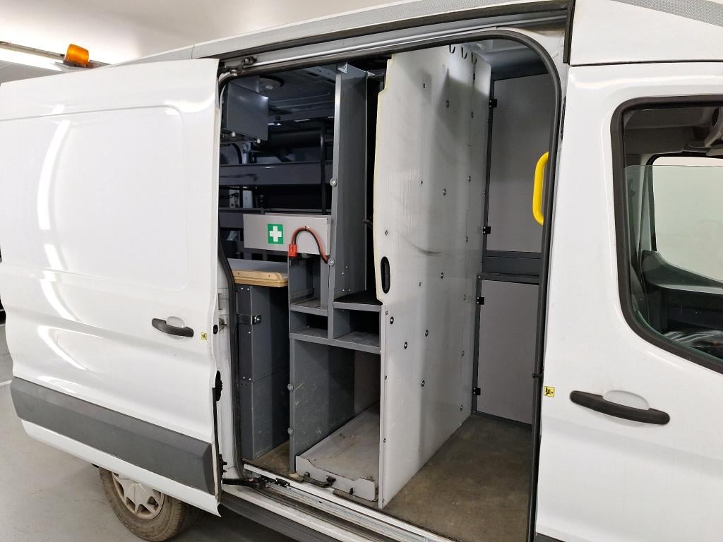 FORD TRANSIT 2T 350M FOU MWB HR DSL 2.0 TDCi L2H2 Trend photo