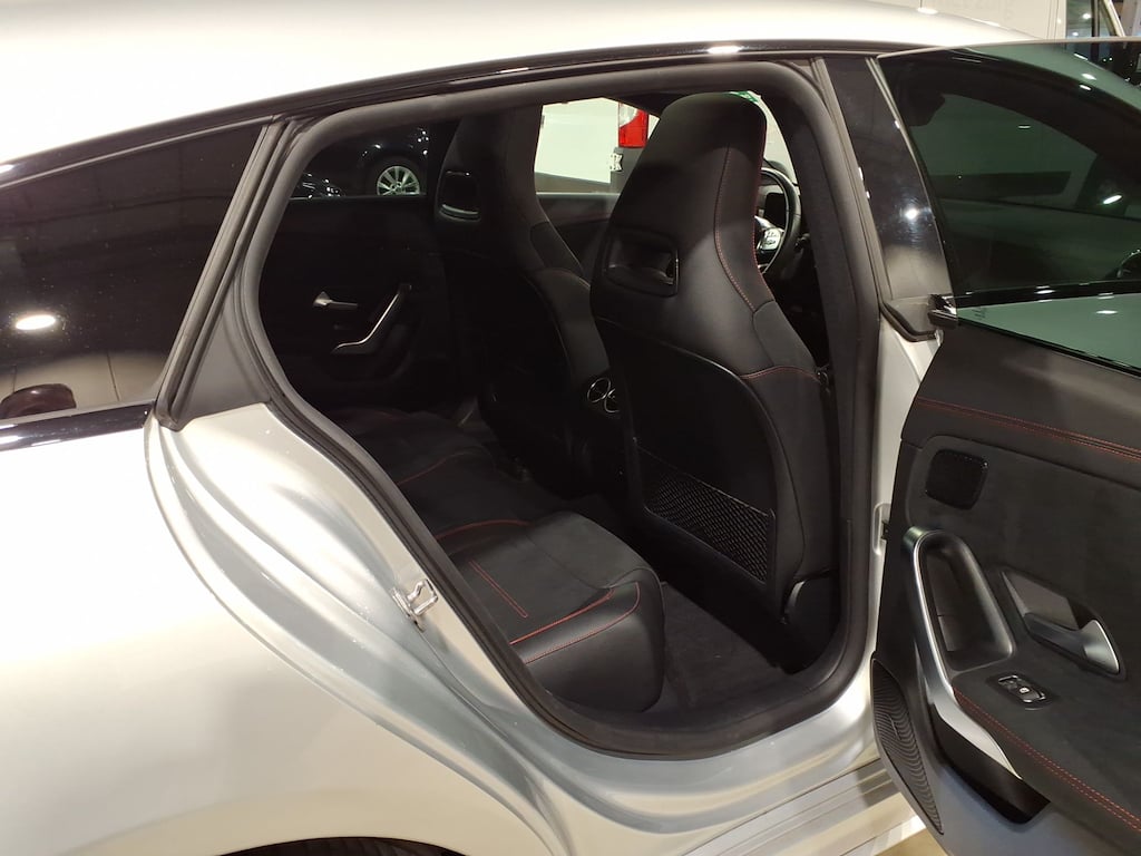 MERCEDES-BENZ CLA 1.3 CLA 200 BUSINESS LINE DCT photo