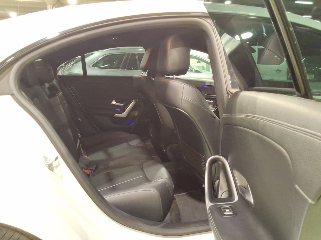 MERCEDES-BENZ CLA 1.3 CLA 250 E LUXURY LINE DCT photo