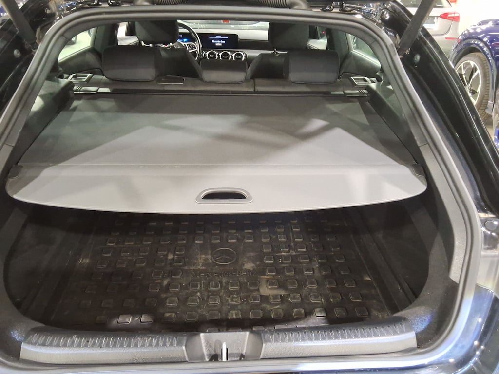 MERCEDES-BENZ CLA 2.0 CLA 180 D BUSINESS SOLUTION photo