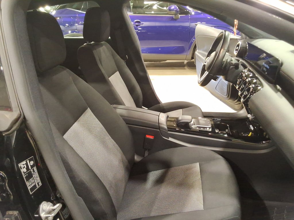 MERCEDES-BENZ CLA 2.0 CLA 180 D BUSINESS SOLUTION photo