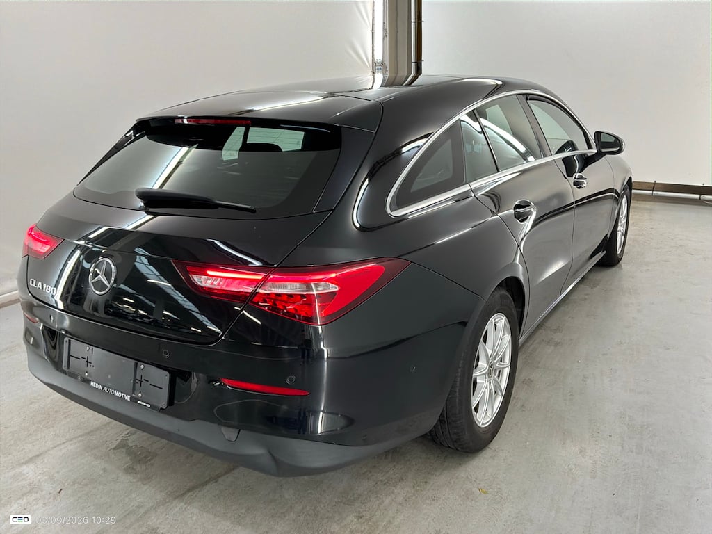 MERCEDES-BENZ CLA - Klasse 1.3 CLA 180 BUSINESS SOLUTION ESSENTIAL photo