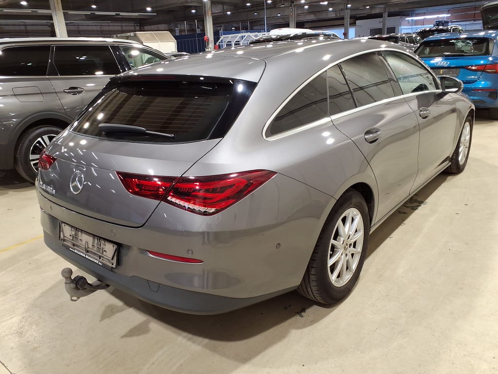 MERCEDES-BENZ CLA - Klasse 2.0 CLA 180 D BUSINESS SOLUTION DCT photo