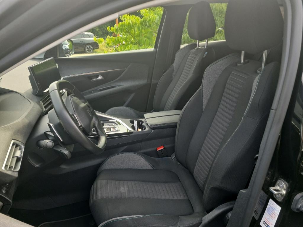 PEUGEOT 3008 1.5 BLUEHDI S&amp;S AUTO STYLE photo