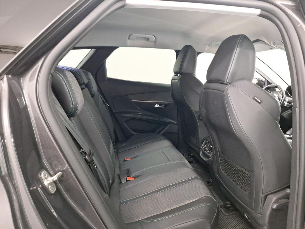 PEUGEOT 3008 1.6 PHEV 225 E-AUTO8 ALLURE PACK photo