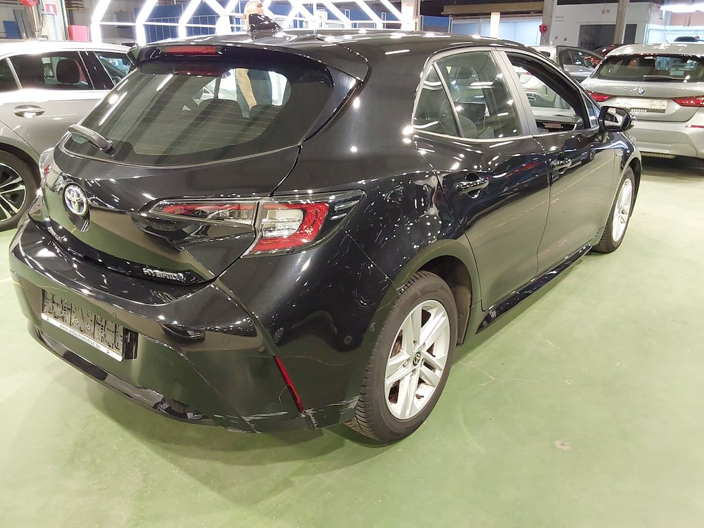 TOYOTA COROLLA 1.8 HYBRID DYNAMIC E-CVT photo