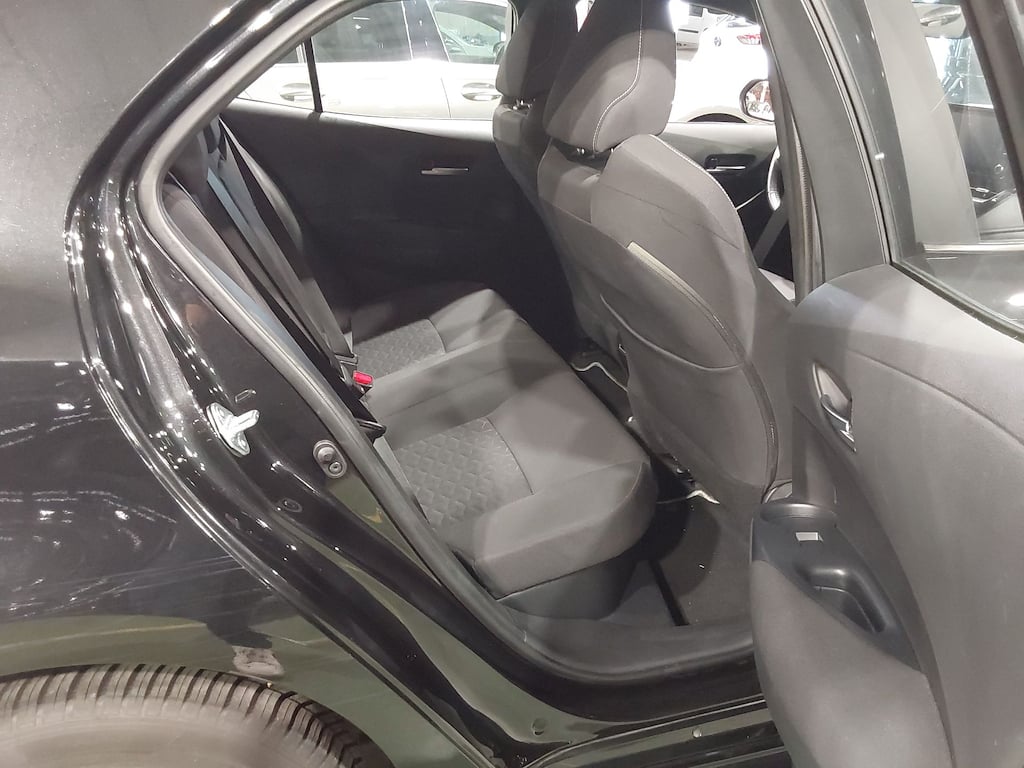 TOYOTA COROLLA 1.8 HYBRID DYNAMIC E-CVT photo