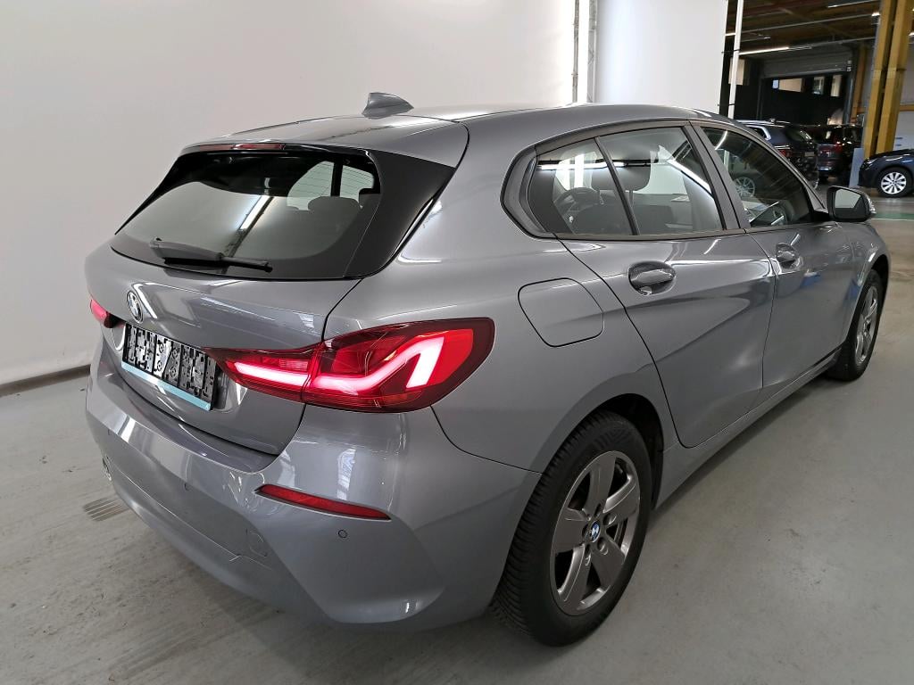 BMW 1 SERIES HATCH 1.5 116IA (80KW) photo