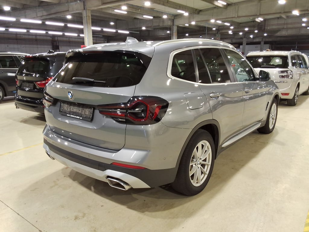 BMW X3 2.0 SDRIVE18D (100KW) AUTO photo