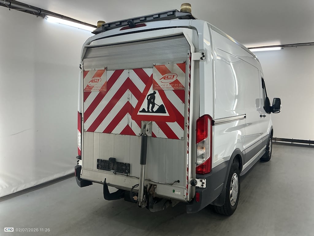 FORD TRANSIT 2T 350M FOU MWB HR DSL 2.0 TDCi L2H2 Trend photo