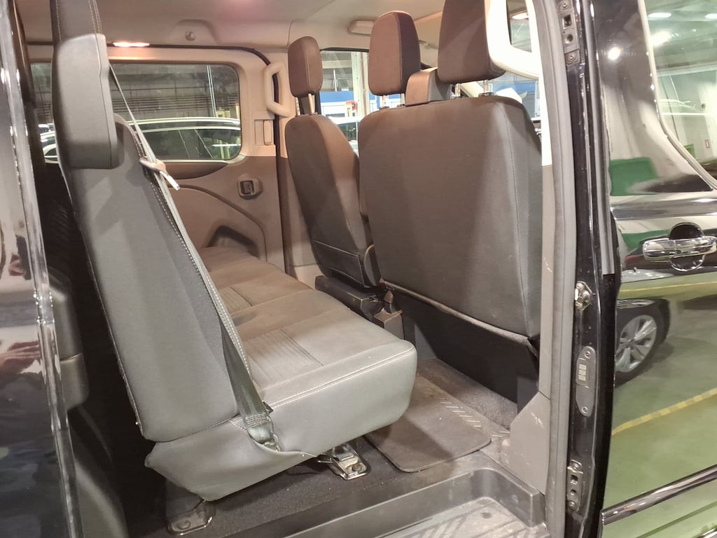 FORD TRANSIT CUSTOM 2.0TD 130PS LIMITED FWD 300 DC SWB photo