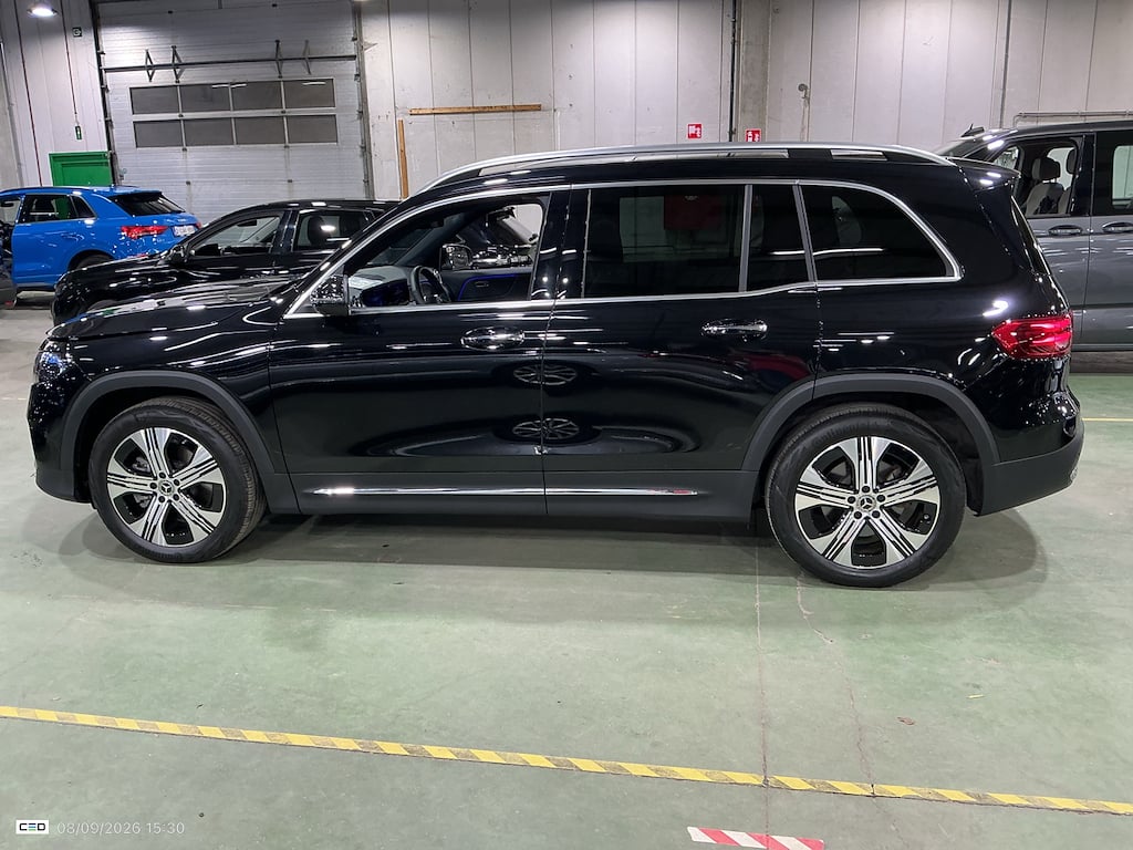 MERCEDES-BENZ EQB BEV 67KWH EQB 300 LUXURY LINE AUTO 4M photo