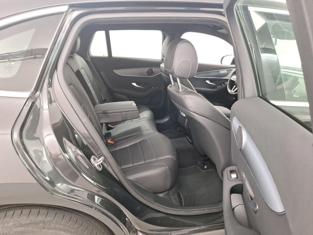 MERCEDES-BENZ EQC 80 kWh EQC 400 4-Matic Business Solution photo