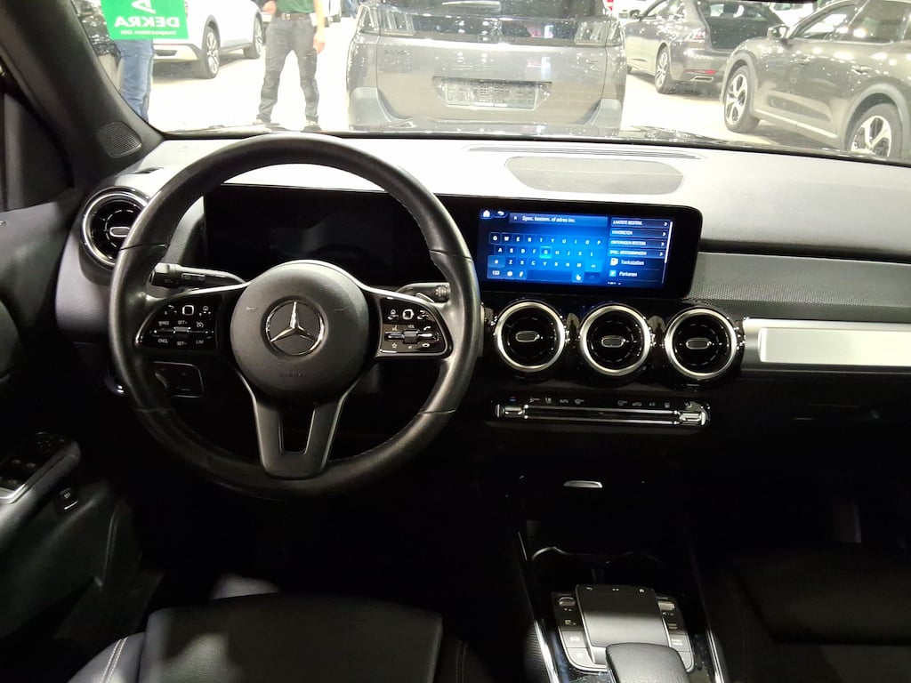 MERCEDES-BENZ GLB 1.3 GLB 180 DCT photo