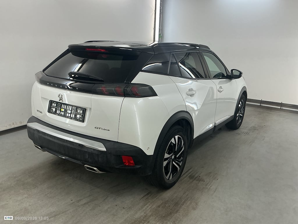 PEUGEOT 2008 - 2020 1.2 PureTech GT Line S&amp;S photo
