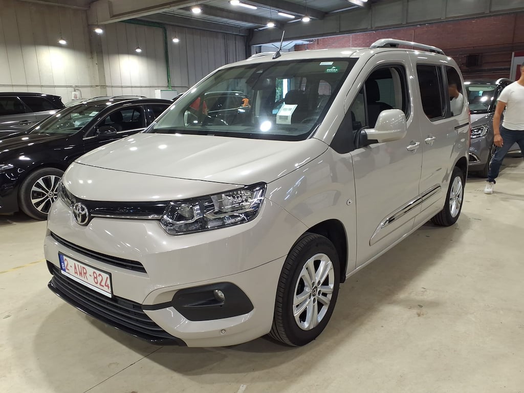 TOYOTA PROACE CITY VERSO SWB 1.2 PureTech MPV