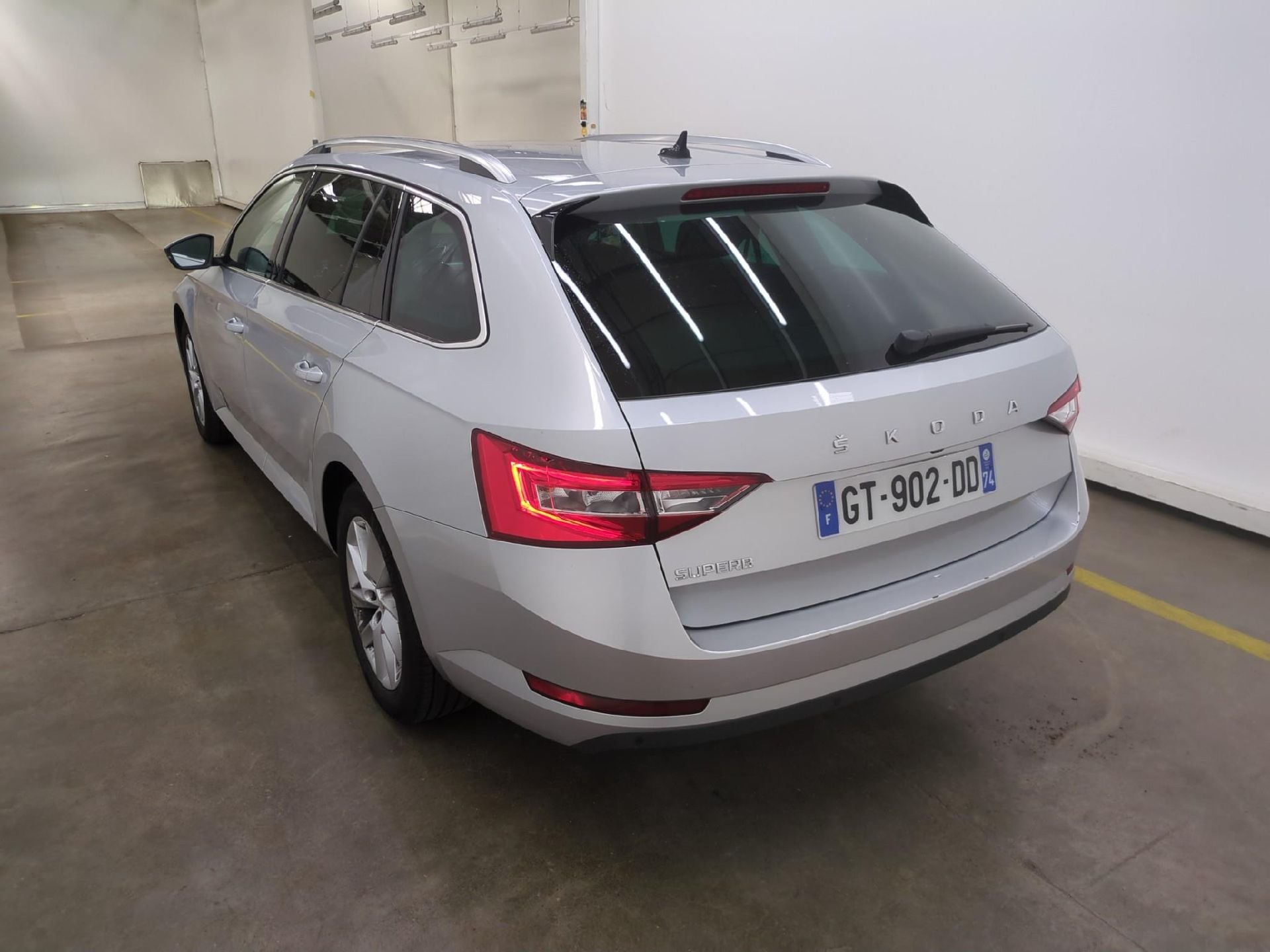 Superb Break Business 2.0 TDI 150CV BVA7 E6d photo