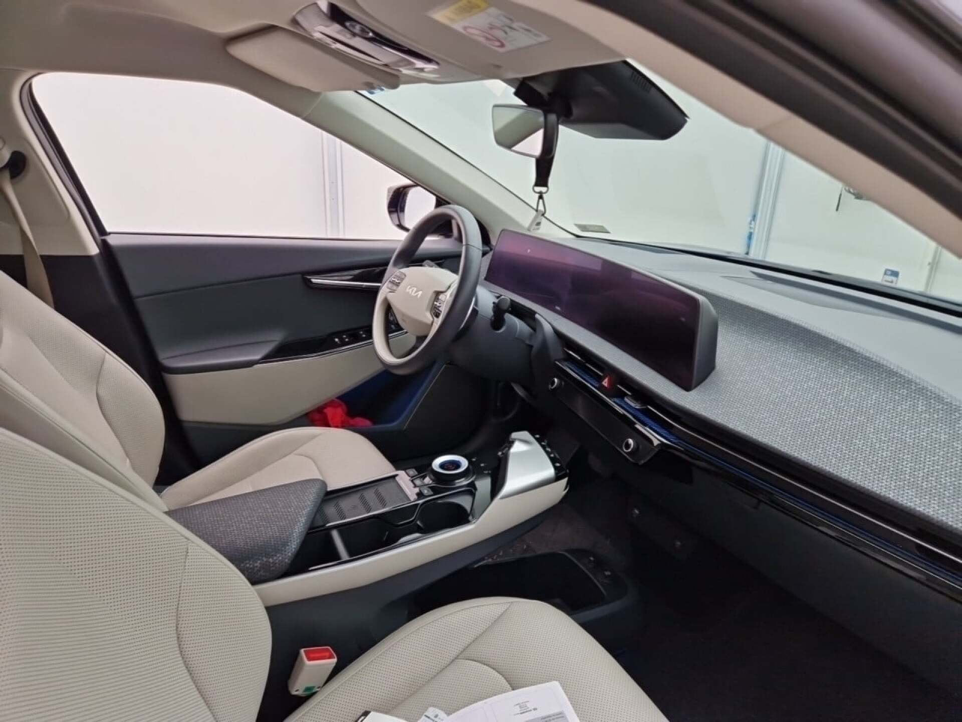 KIA EV6 EARTH 77 KWH photo