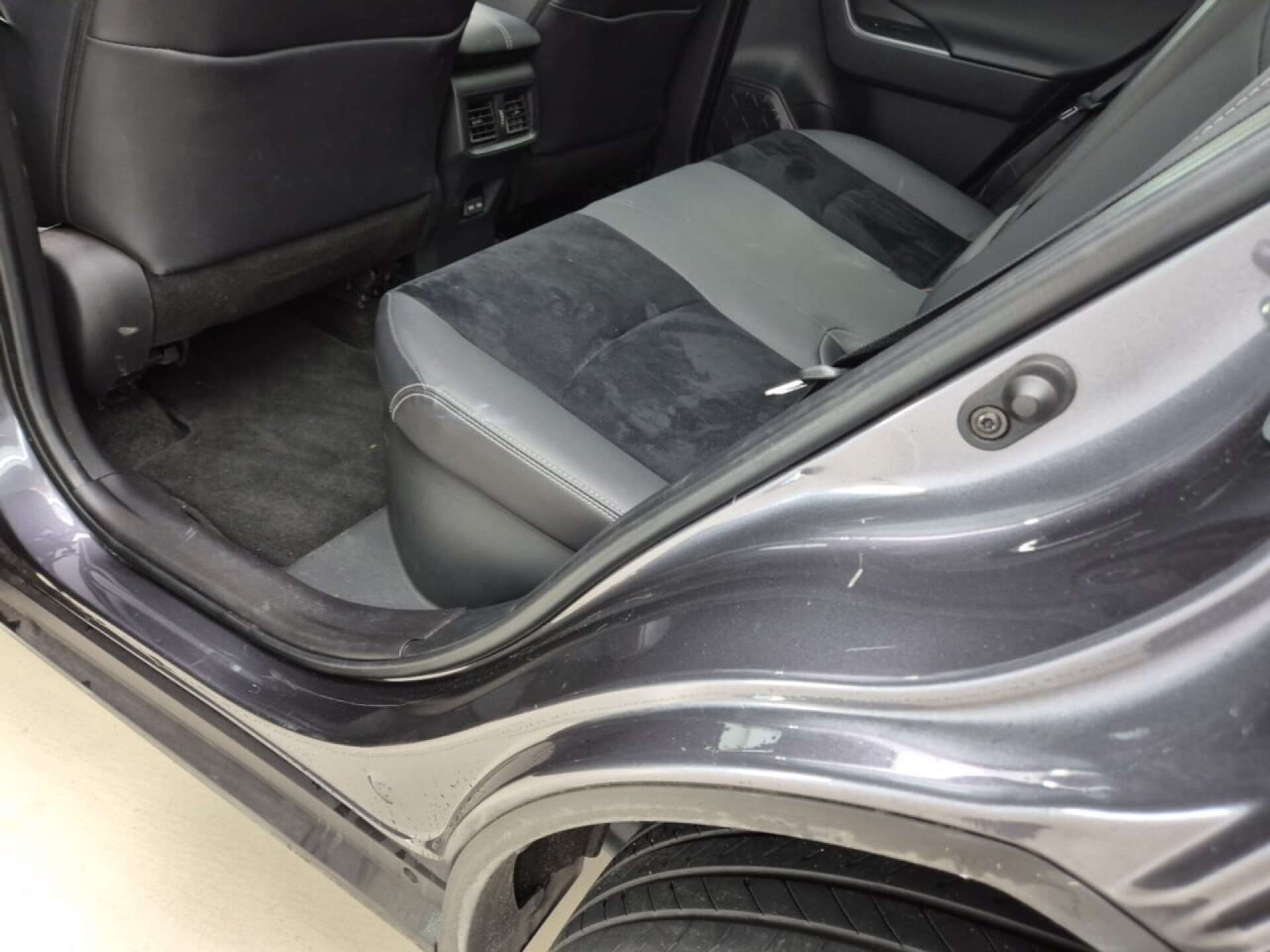 TOYOTA RAV4 2.5 HYBRID AWD GR SPORT AUT. photo