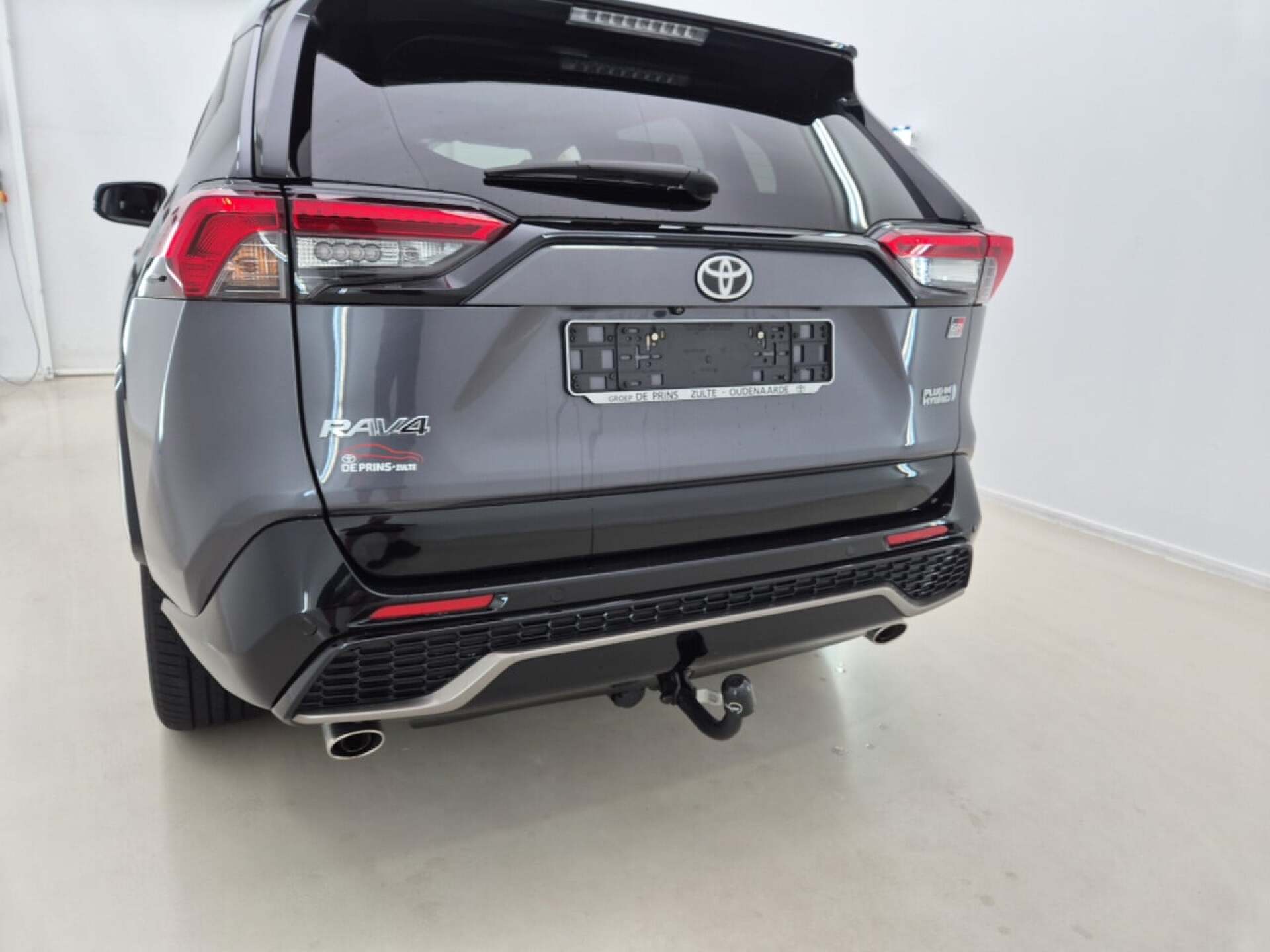TOYOTA RAV4 2.5 HYBRID AWD GR SPORT AUT. photo