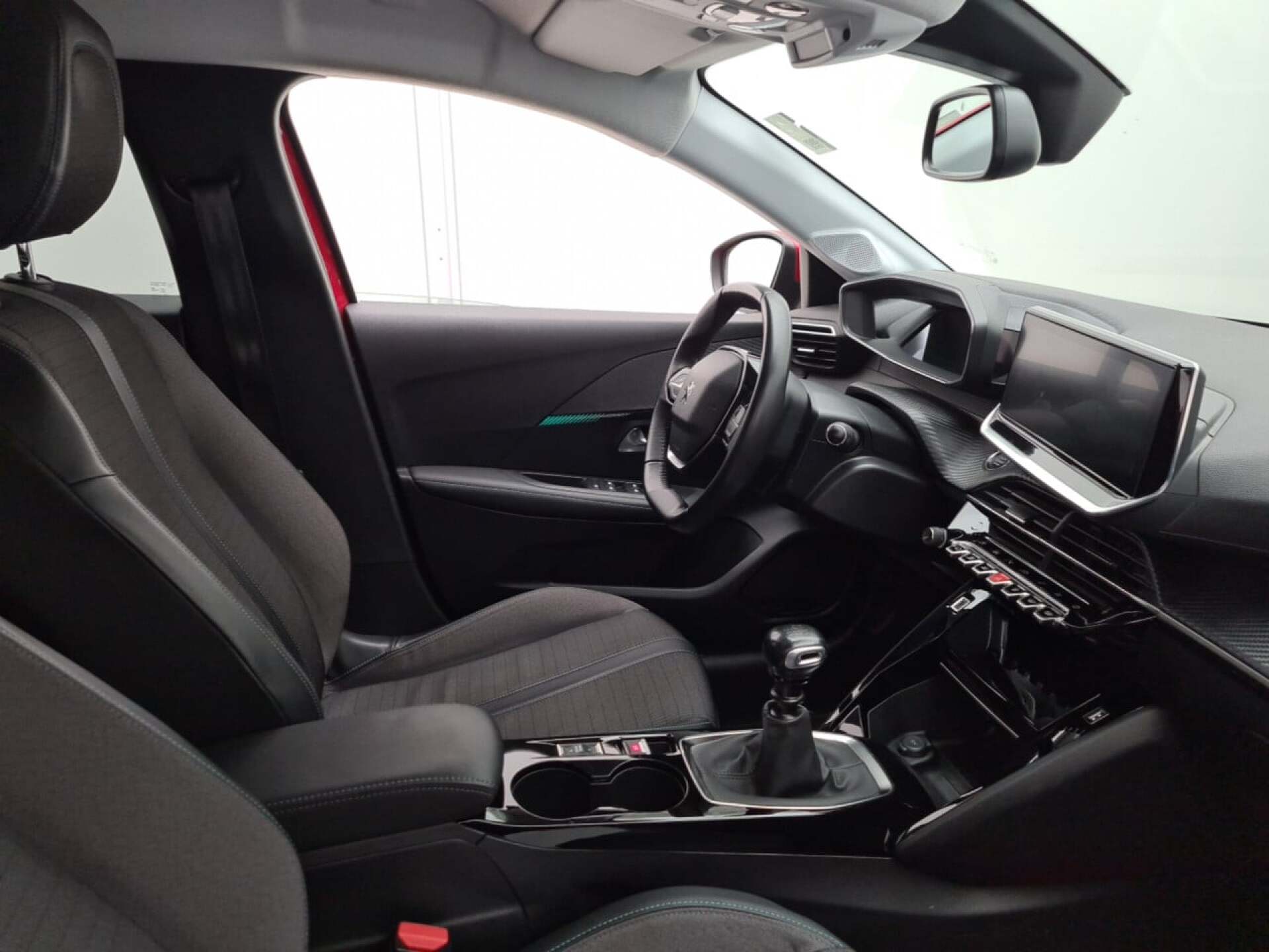 PEUGEOT 208 1.2 PT ALLURE PACK photo