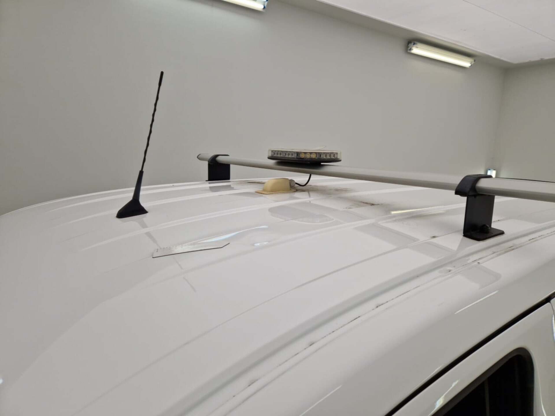 NISSAN E-NV200 CONNECT EDITION 5P. 40 KWH photo