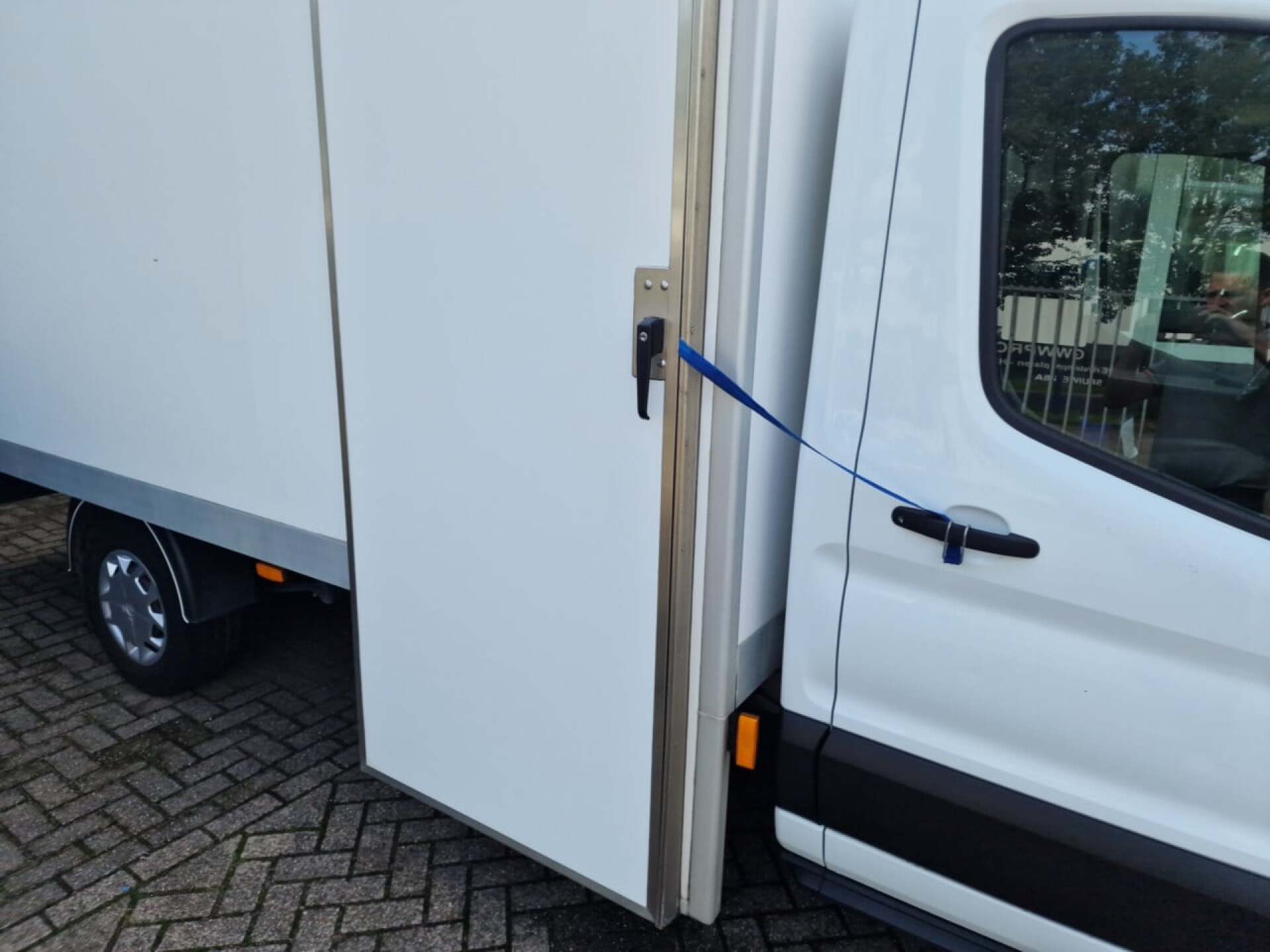 FORD TRANSIT 350L 2.0 TD TREND photo