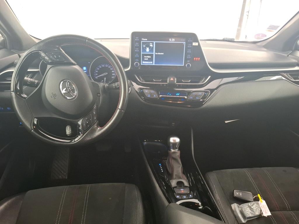 TOYOTA C-HR / 2016 / 5P / SUV 1.8 Hybride 122 GR Sport photo