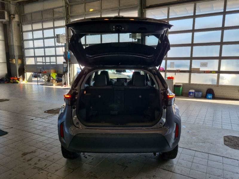 TOYOTA Yaris Cross / 2021 / 5P / SUV 1.5H (116 CV) E-CVT Lounge photo