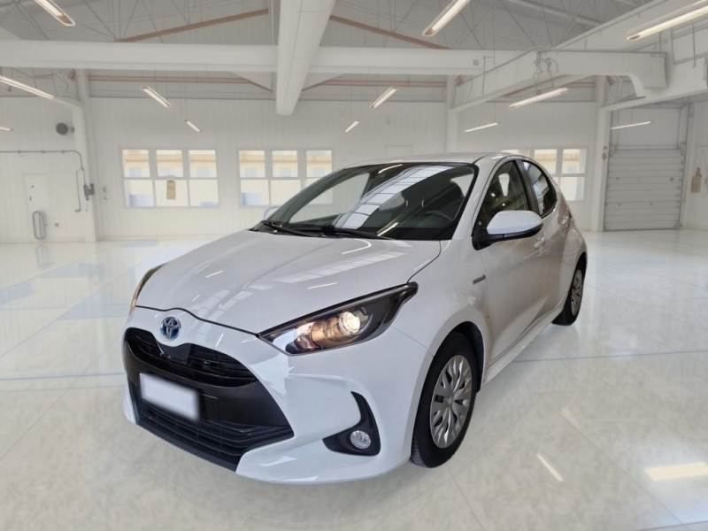 TOYOTA YARIS / 2020 / 5P / BERLINA HYBRID BUSINESS MY20