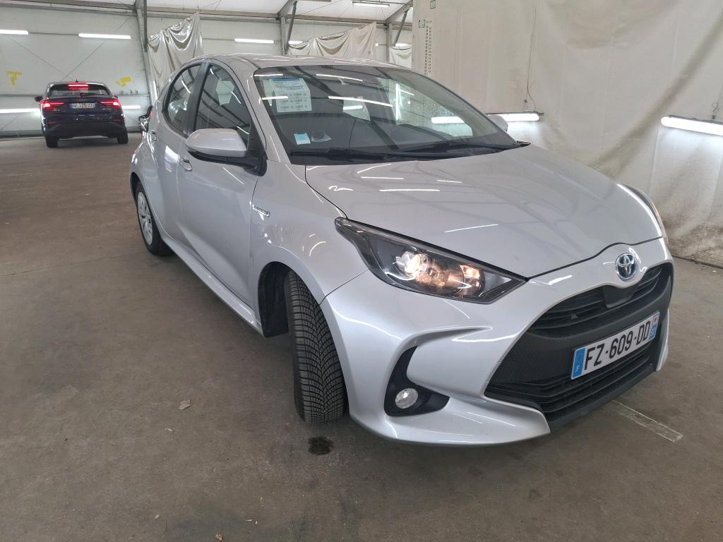 TOYOTA Yaris Hybride / 2019 / 5P / Berline Hybride 116h France Business Stage Acad photo