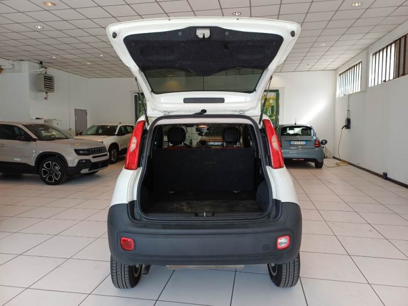 FIAT PANDA / 2012 / 5P / BERLINA 1.3 MJT 80CV VAN EU6 4X4 2P.POP photo