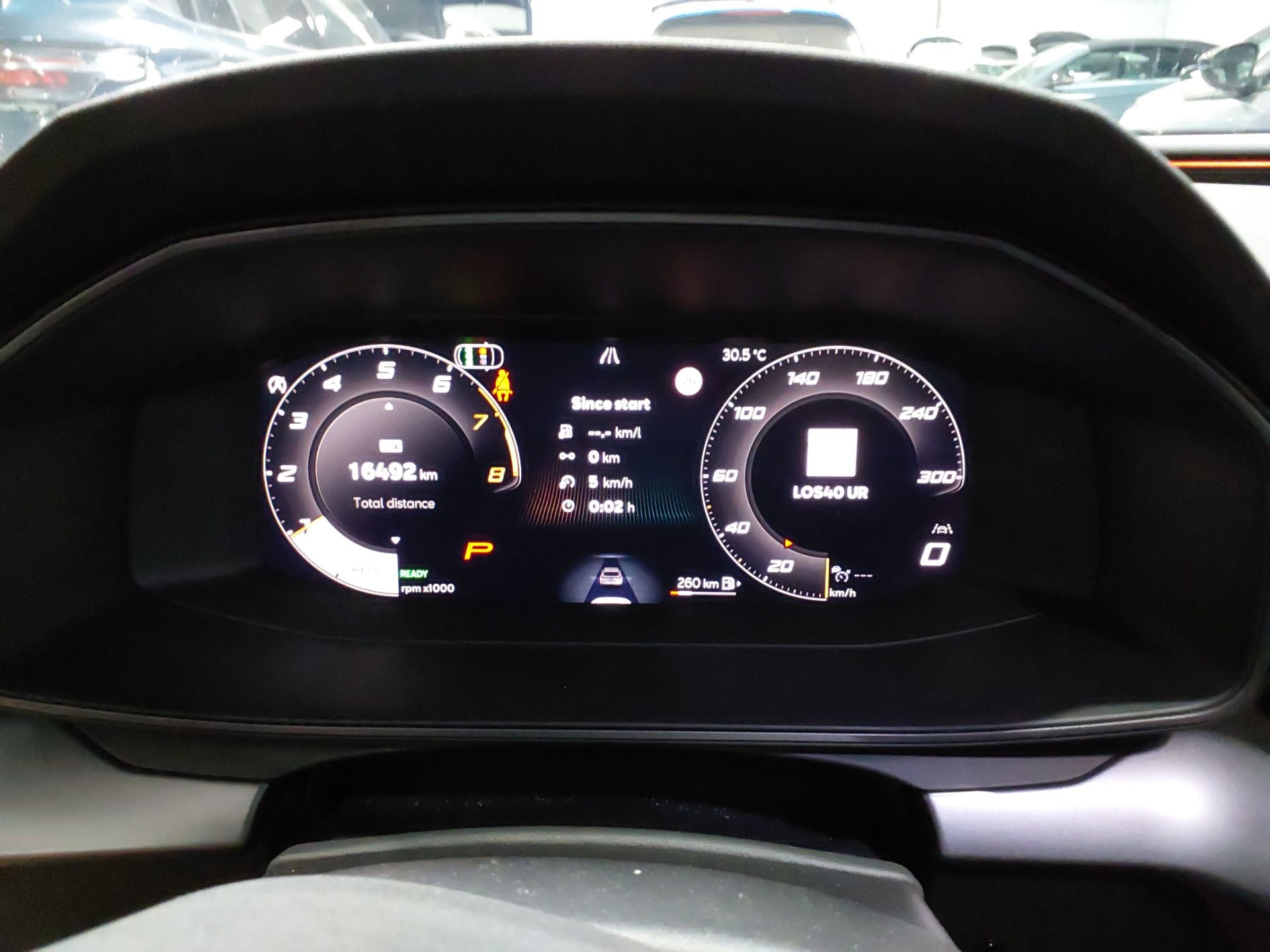 CUPRA Leon 5P 1.5 eTSI DSG 150cv AutomÃ¡tico  photo